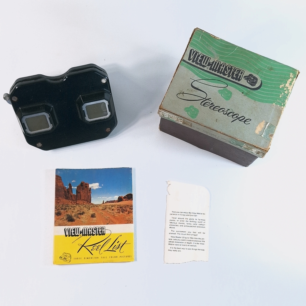 Vintage 1950 Working Sawyer's View Master Stereoscope in Original Box